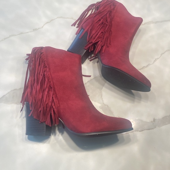 ASHRO Fringe Booties - Picture 11 of 15